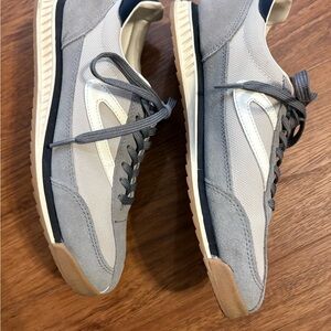SOLD Stylish women’s Tretorn gray and blue Sneakers, Great condition!